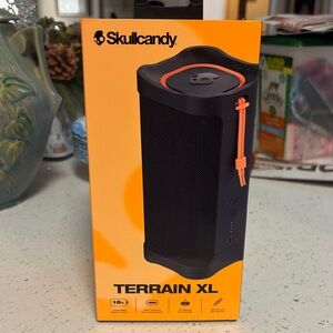 Skullcandy Terrain XL Speaker - Black with Orange Accents NIB